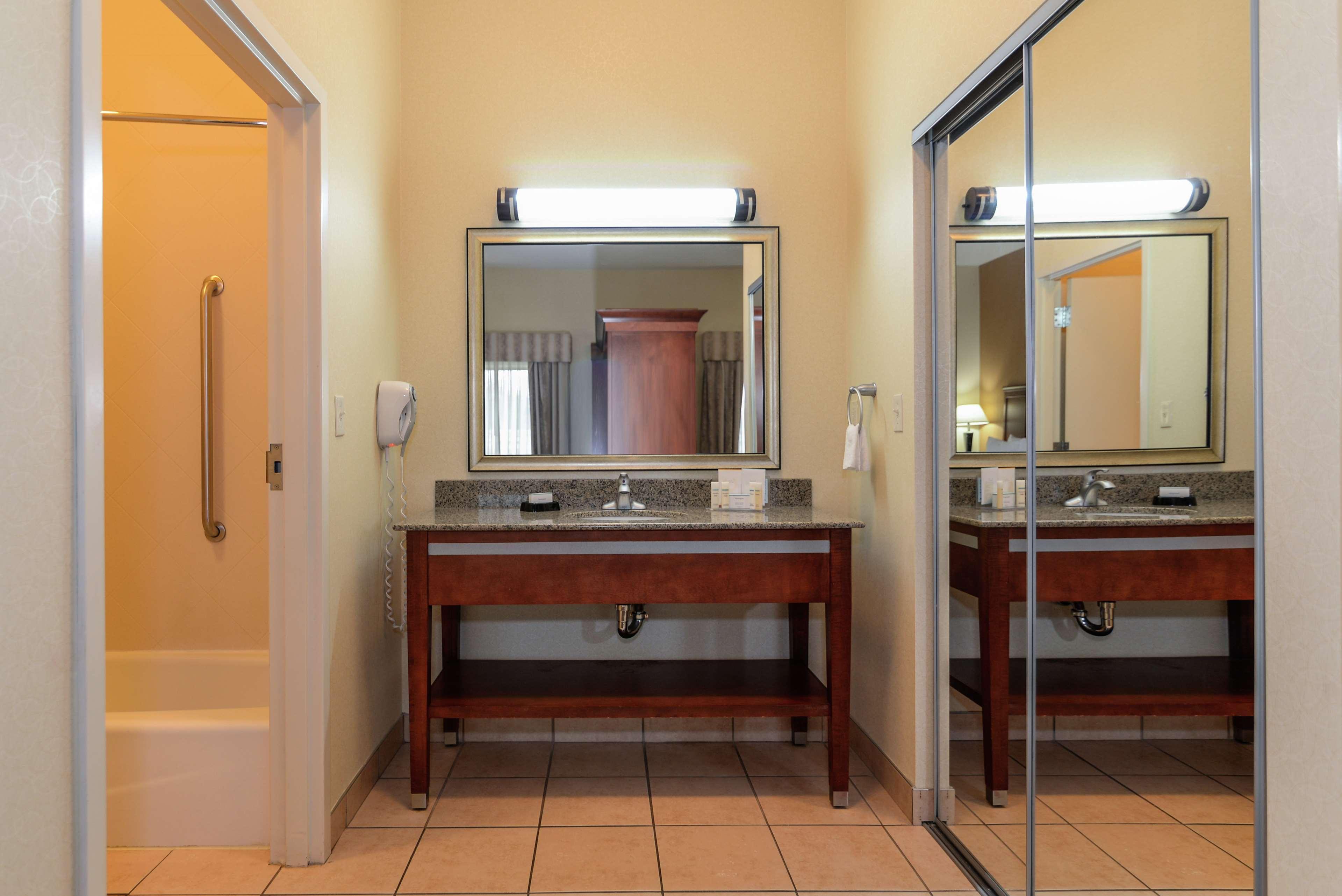 Hampton Inn & Suites Detroit/Chesterfield Εξωτερικό φωτογραφία