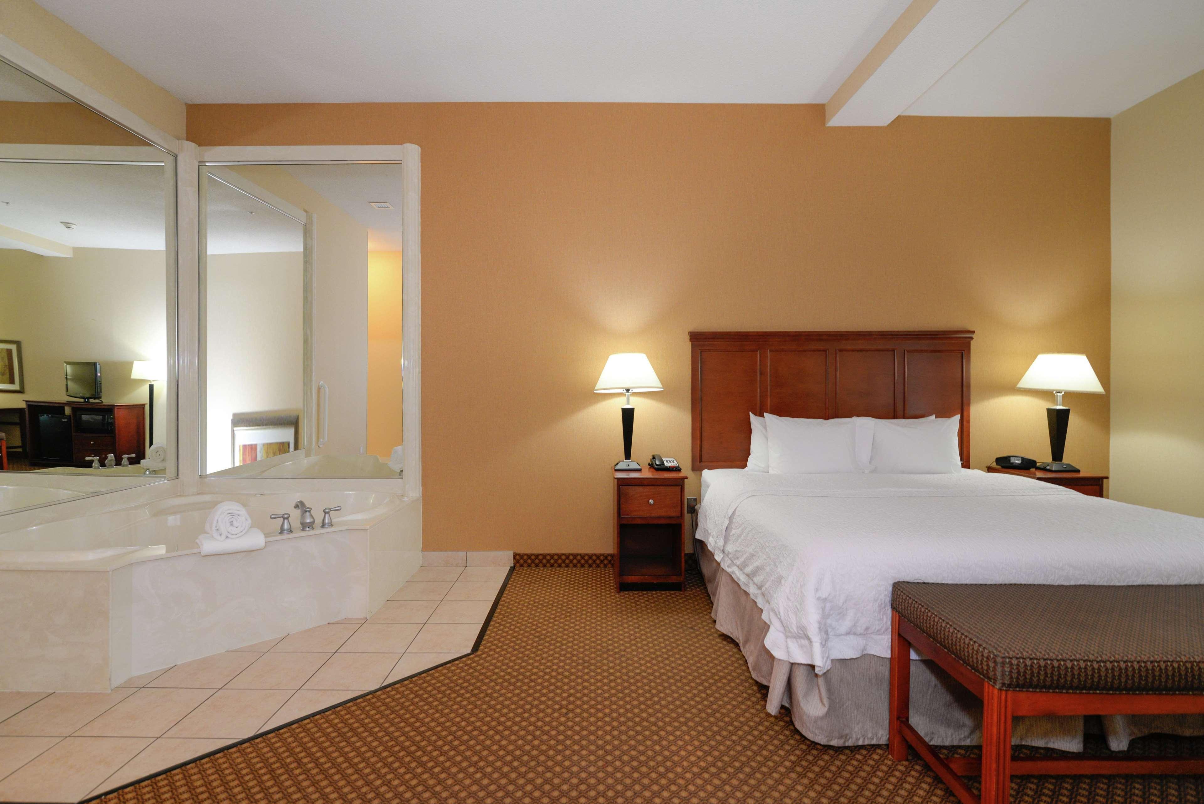 Hampton Inn & Suites Detroit/Chesterfield Εξωτερικό φωτογραφία