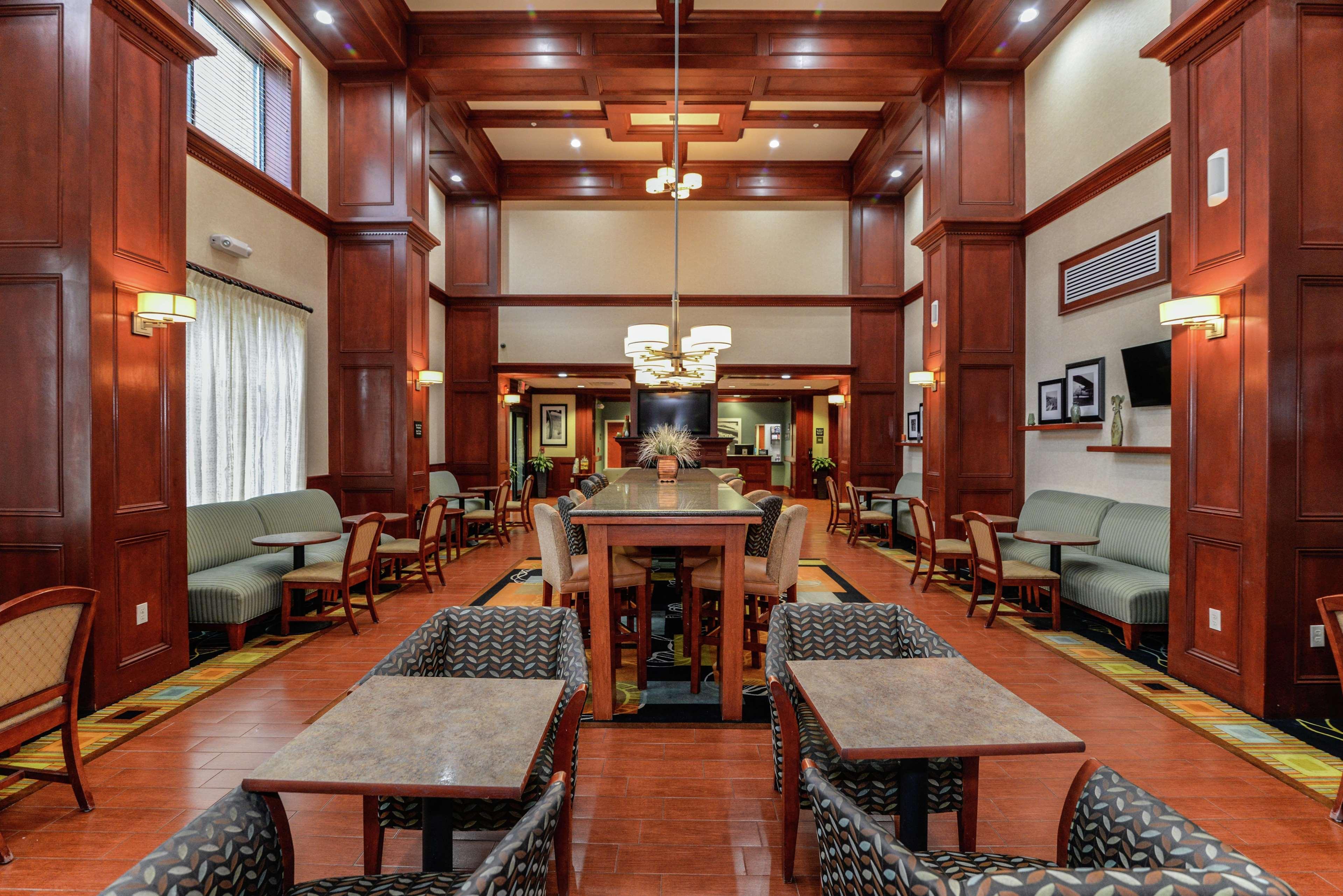 Hampton Inn & Suites Detroit/Chesterfield Εξωτερικό φωτογραφία